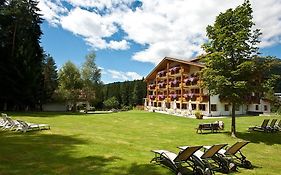 Hotel Weiher Green Lake